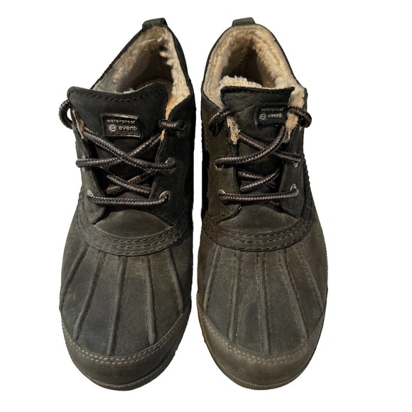 UGG Australia Boots Womens 7 Magpie Duck Ankle Bootie‎ Black Leather - Picture 1 of 8